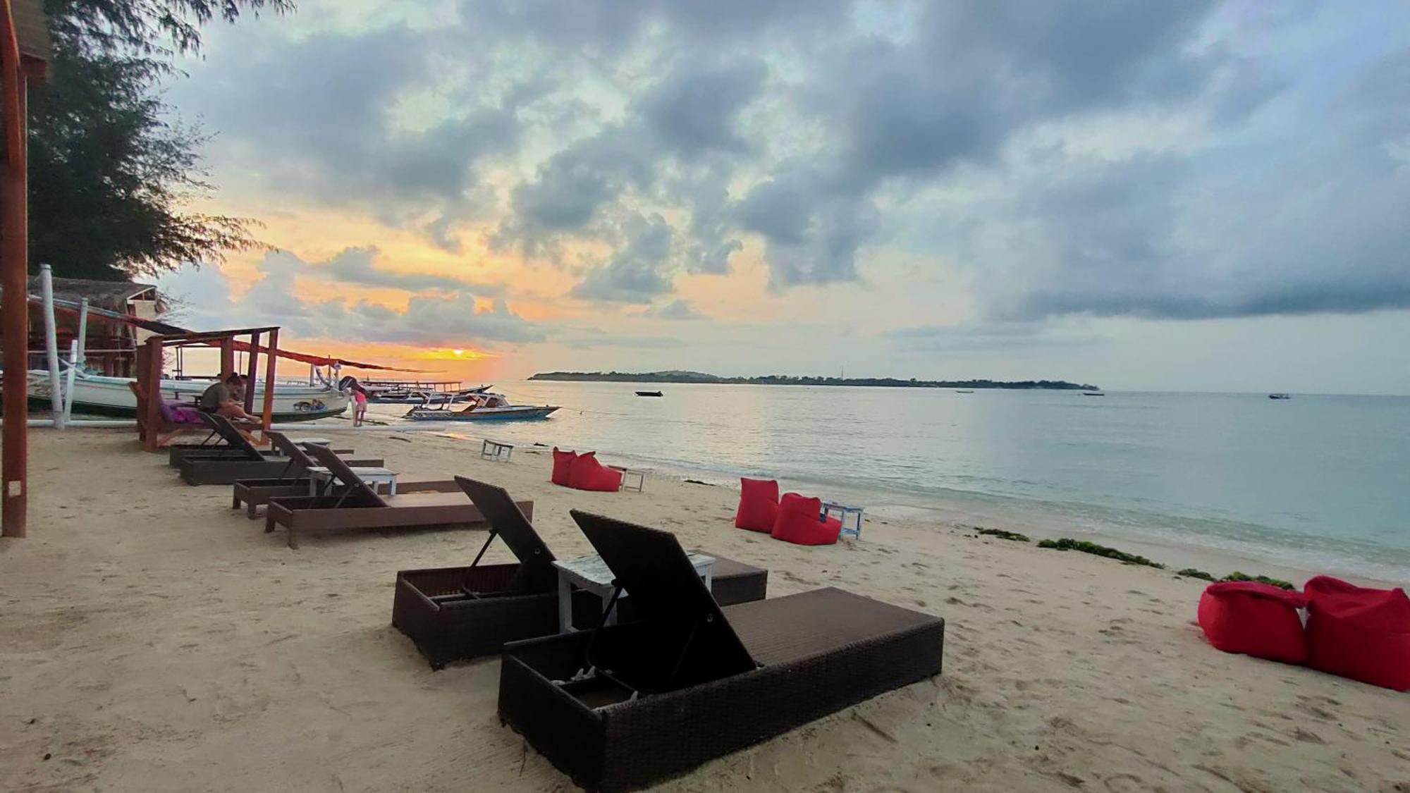 Matahari Bungalow 3 Gili Air Exteriör bild